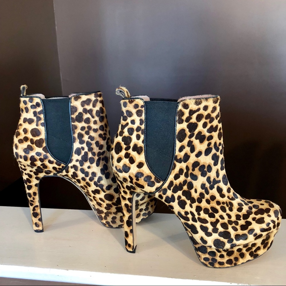 NWOB Vince Camuto ‘Bailey’ Bootie - Picture 3 of 7